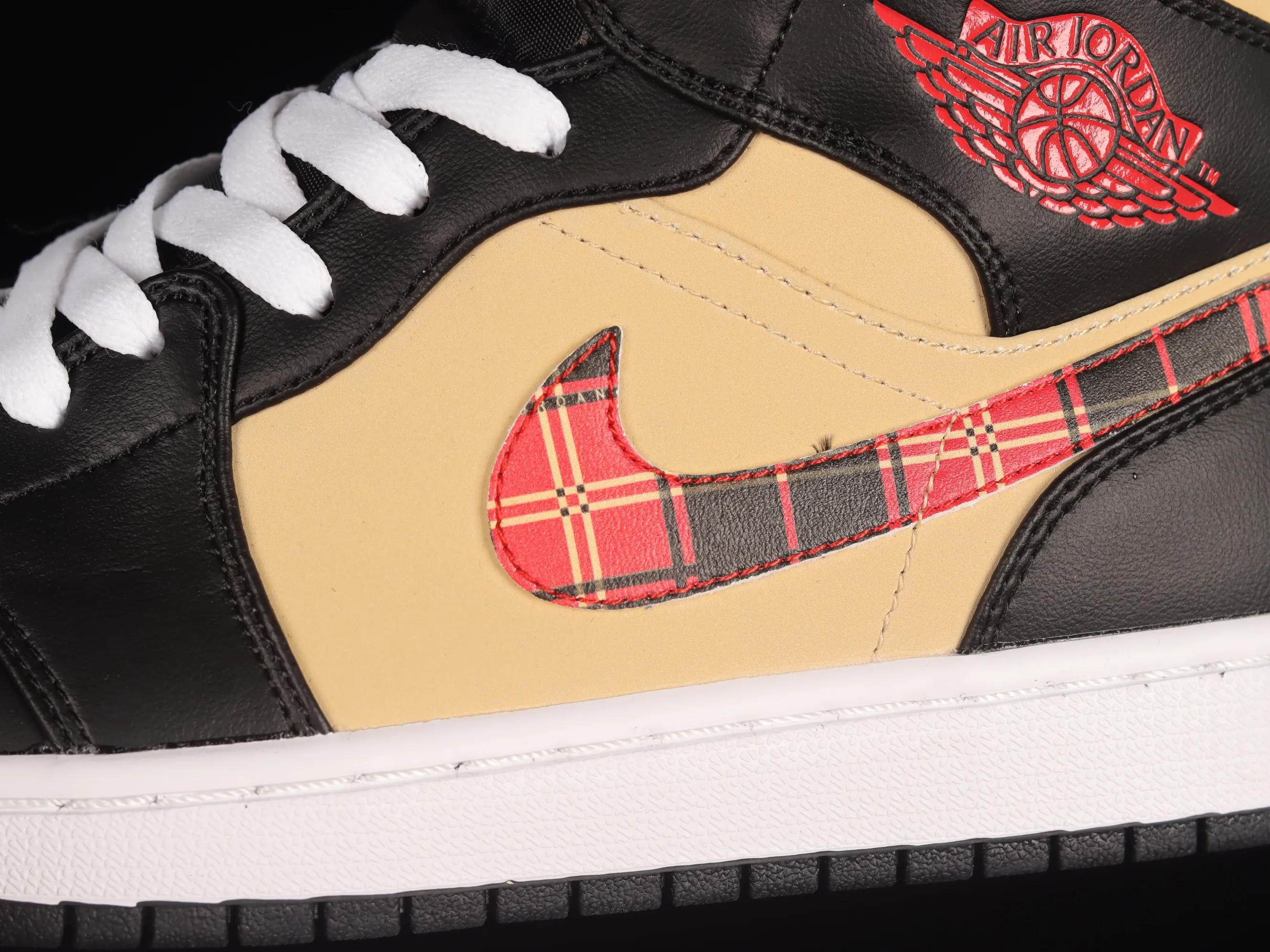 All categories Air Jordan Jordan series basketball shoes Air Jordan 1 Mid Air Jordan 1 Mid "Tartan Swoosh" AJ1 Qiao 1 plaid skirt Zhongbang basketball shoes DZ5329-001